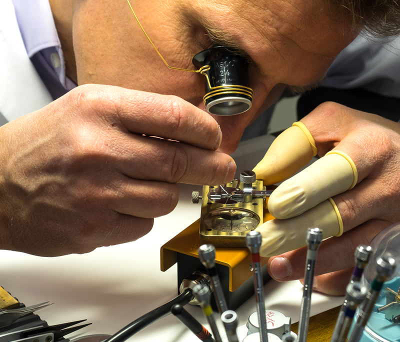 Marc von Allmen - Uhrmacher aus Immensee - Küssnacht am Rigi - Zentralschweiz - Region Zürich